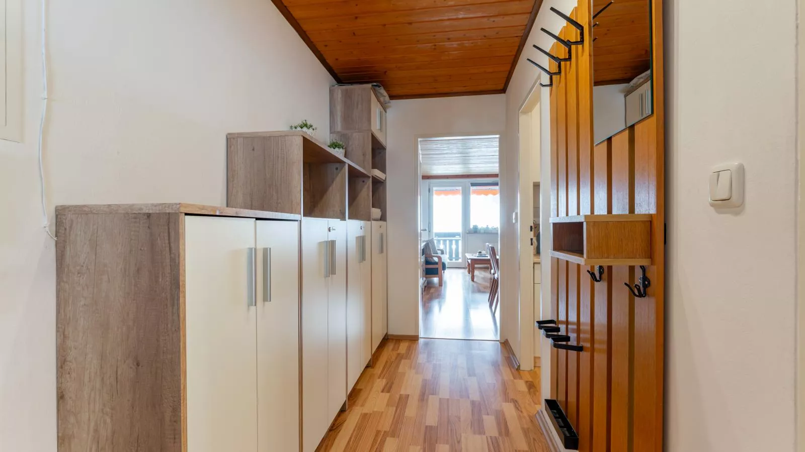 Hinterreitblick-Binnen