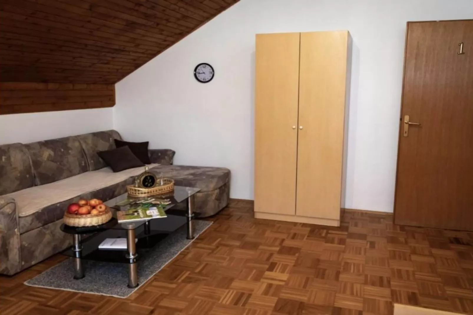 One Bedroom Magic Room (1)-Buitenlucht