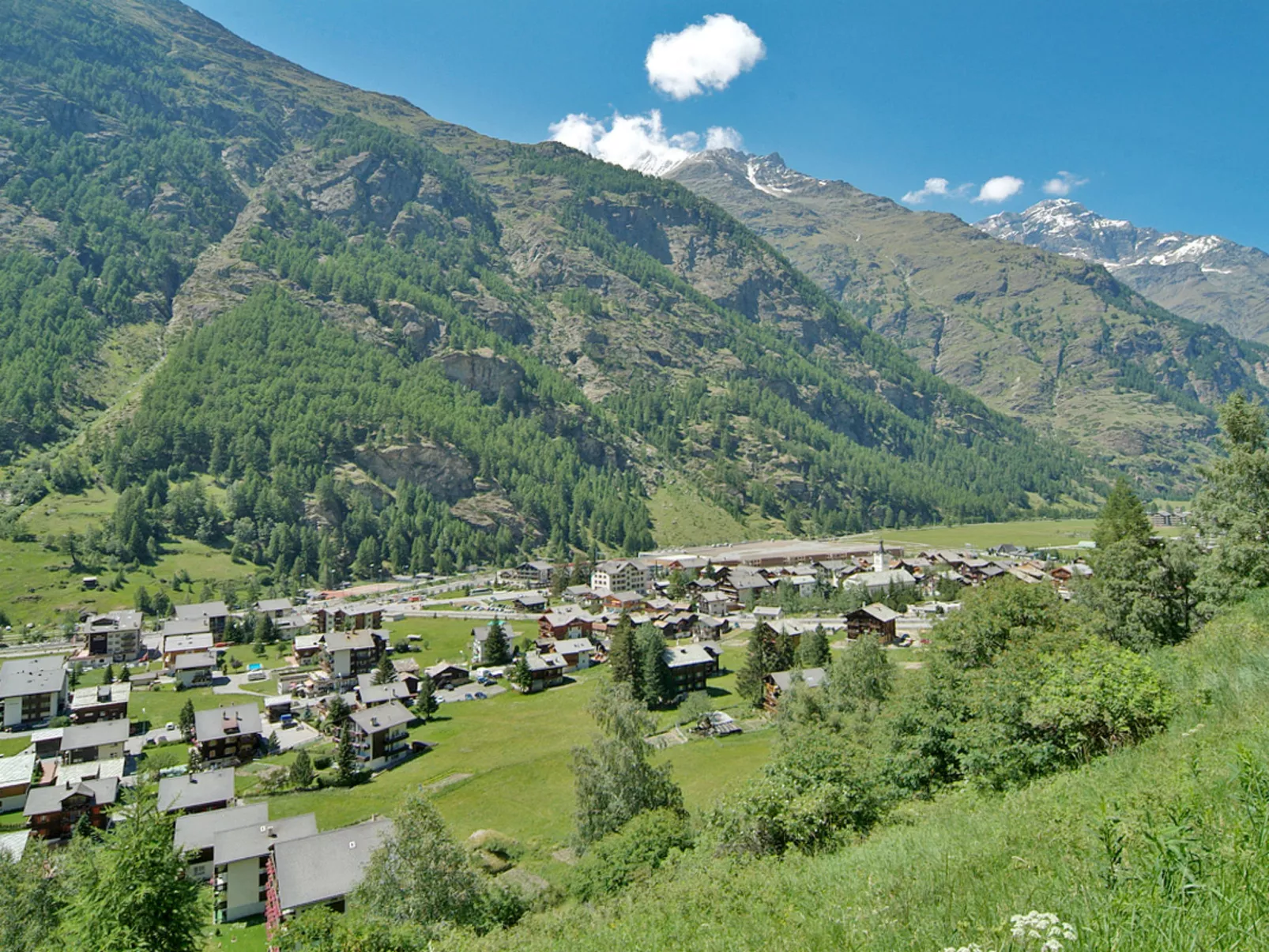 Chez Gredia-Omgeving