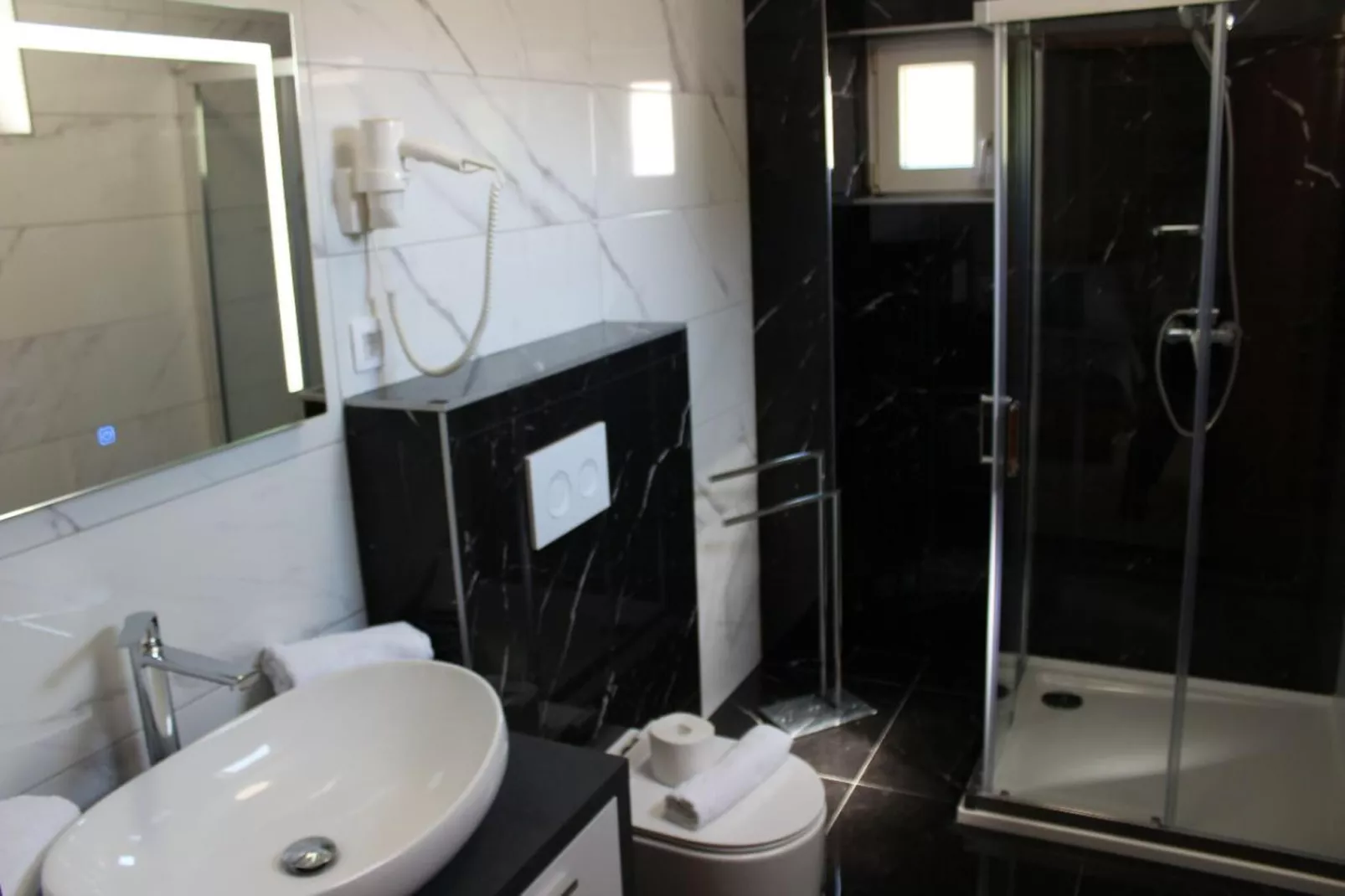 Sv Marija1 - Ferienwohnung 7 - Typ 4plus2 - Badkamer