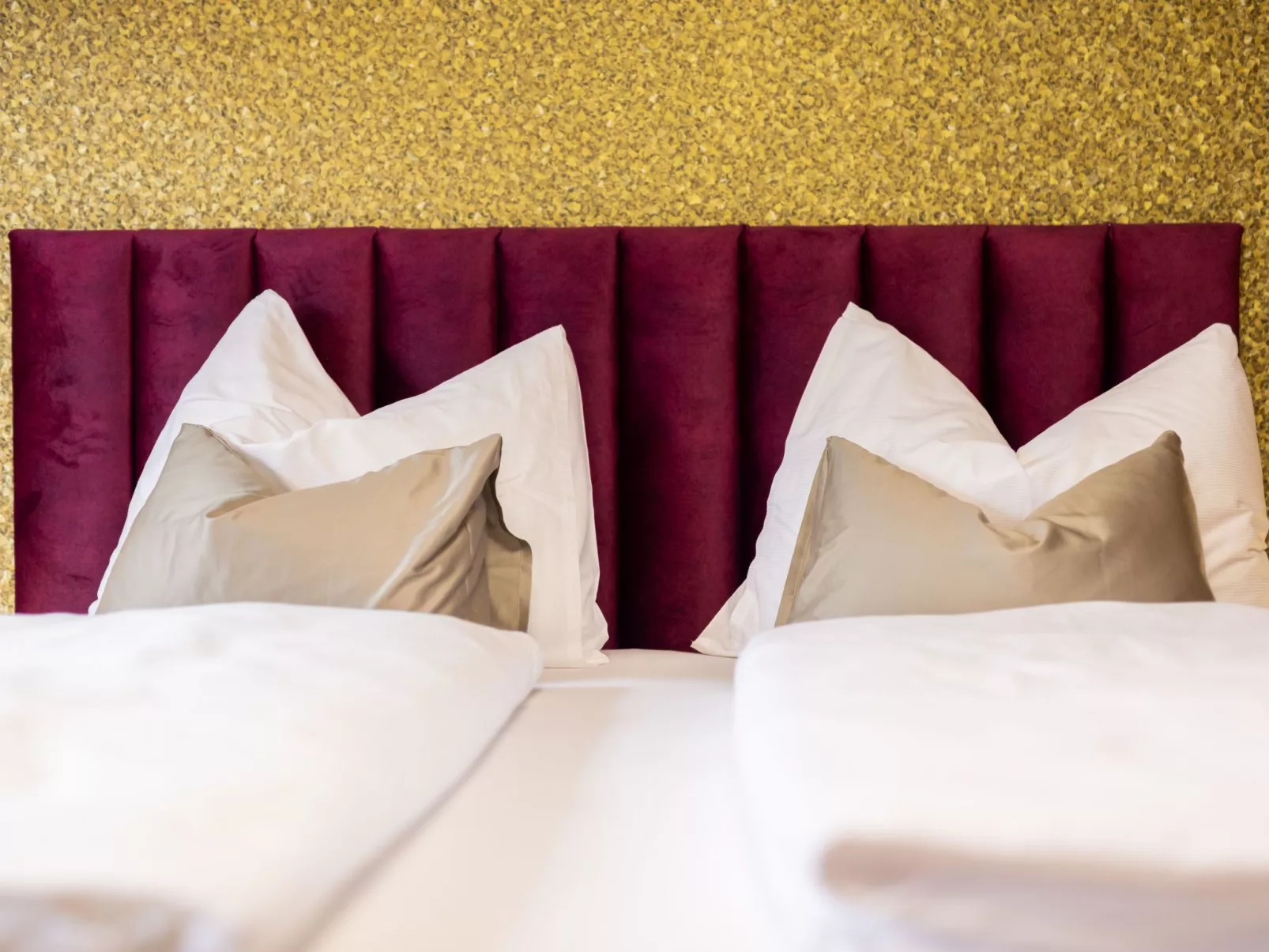 Villa Emma, Ferienhaus für bis zu 10 Personen, eigener Garten, absolute Privats - Image-tags.info