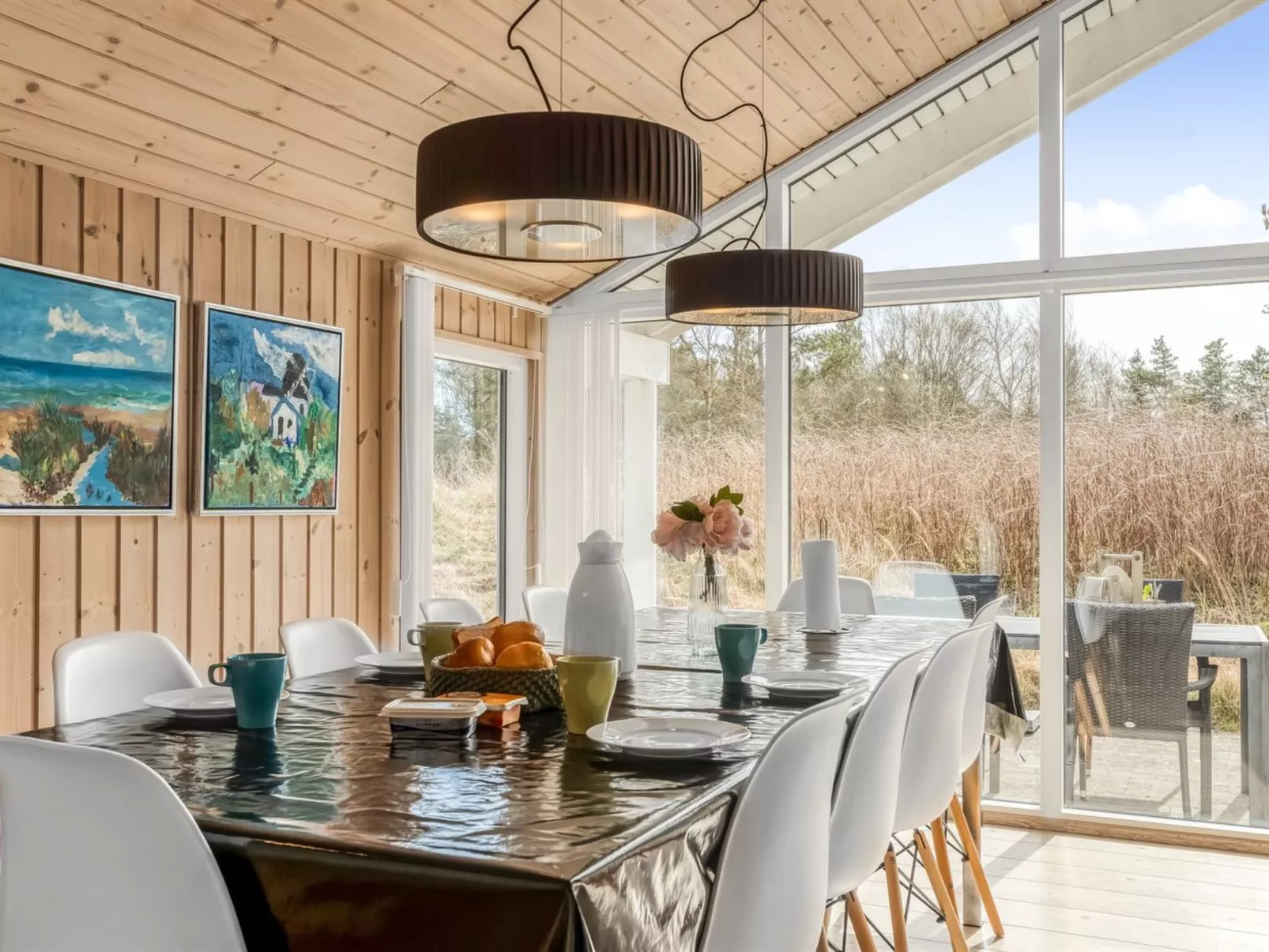 "Botwith" - 2.8km from the sea - Binnen