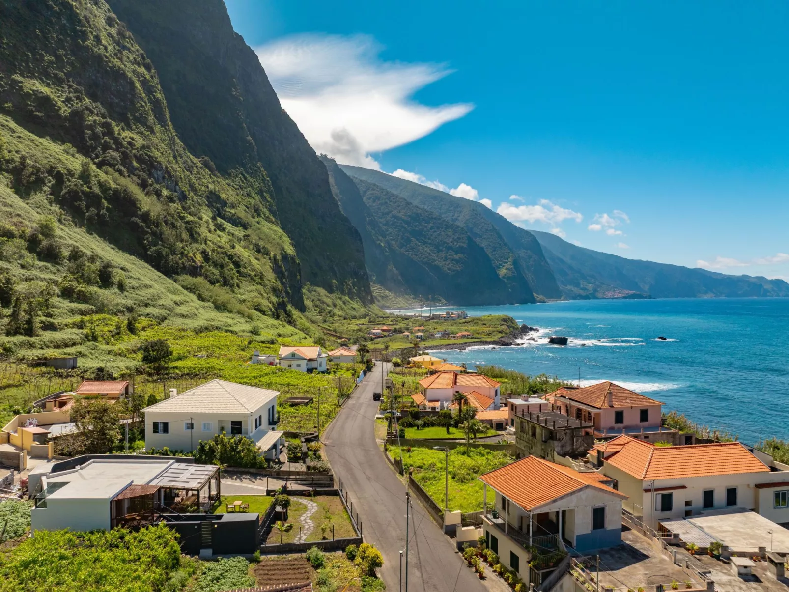 Modernes Studio, Terrasse mit Meerblick und Zugang zur Brandung-Image-tags.info