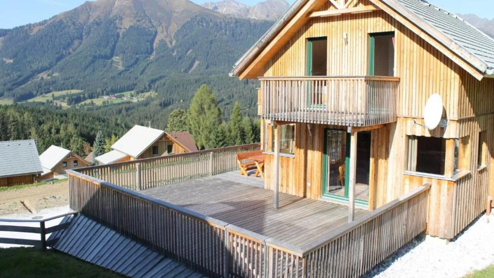 Tauern Lodge - Buitenkant zomer