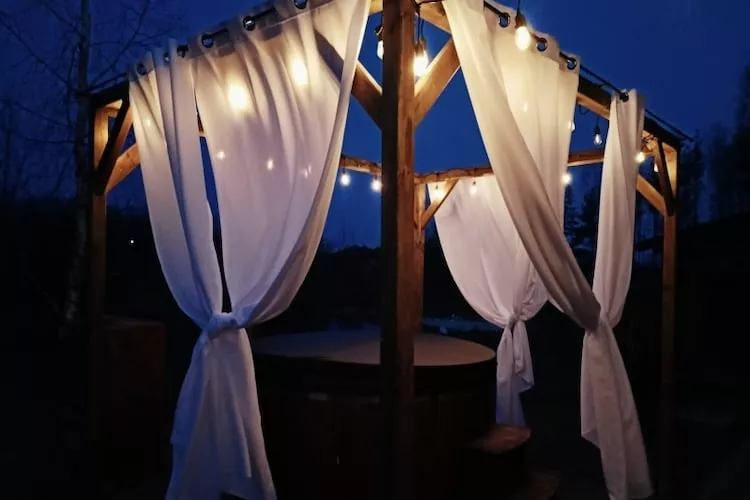 Domek wakacyjny DELUXE dla max 4 osób w Bałachach - Spa