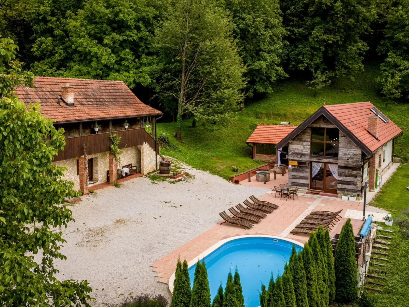 House Imanje Pijevci - Binnen
