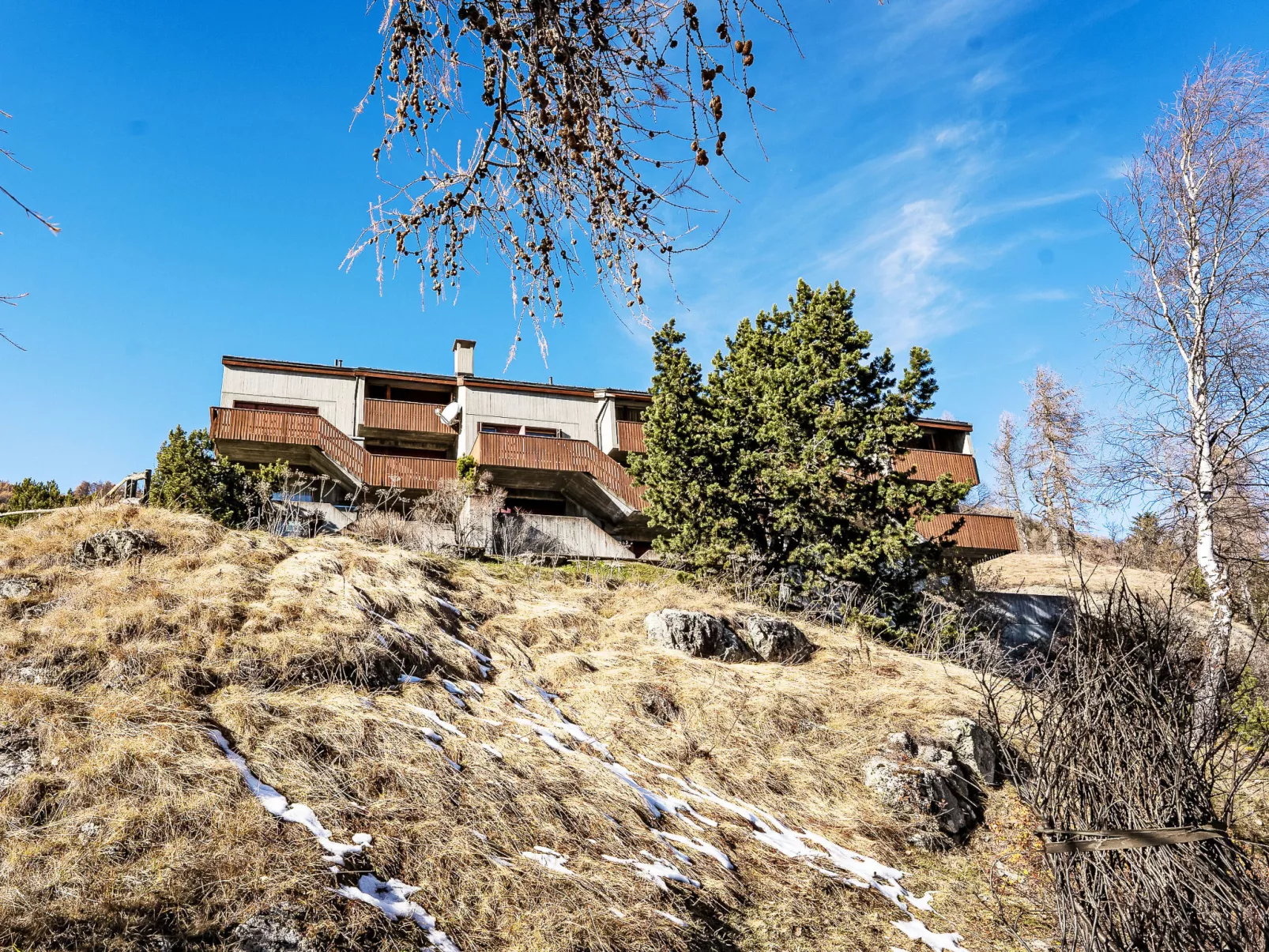 Chesa La Drosa AB-Buiten