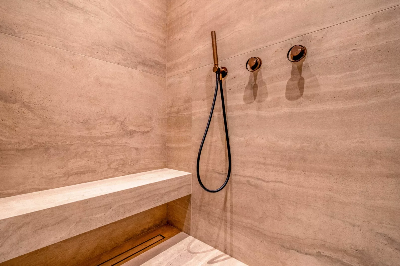 FDL-85-WAGRAM-1C-Niet-getagd