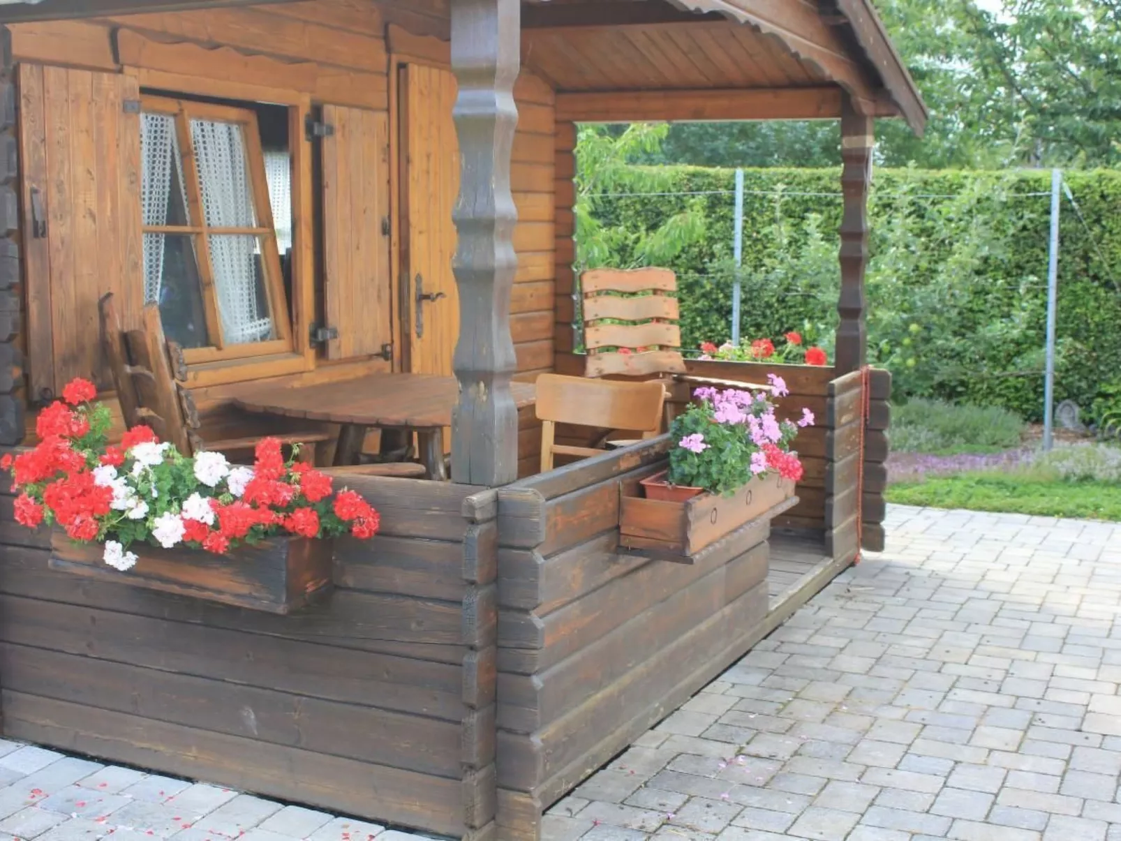 Appartement in Mastershausen mit Terrasse, Garten und Grill - Image-tags.info