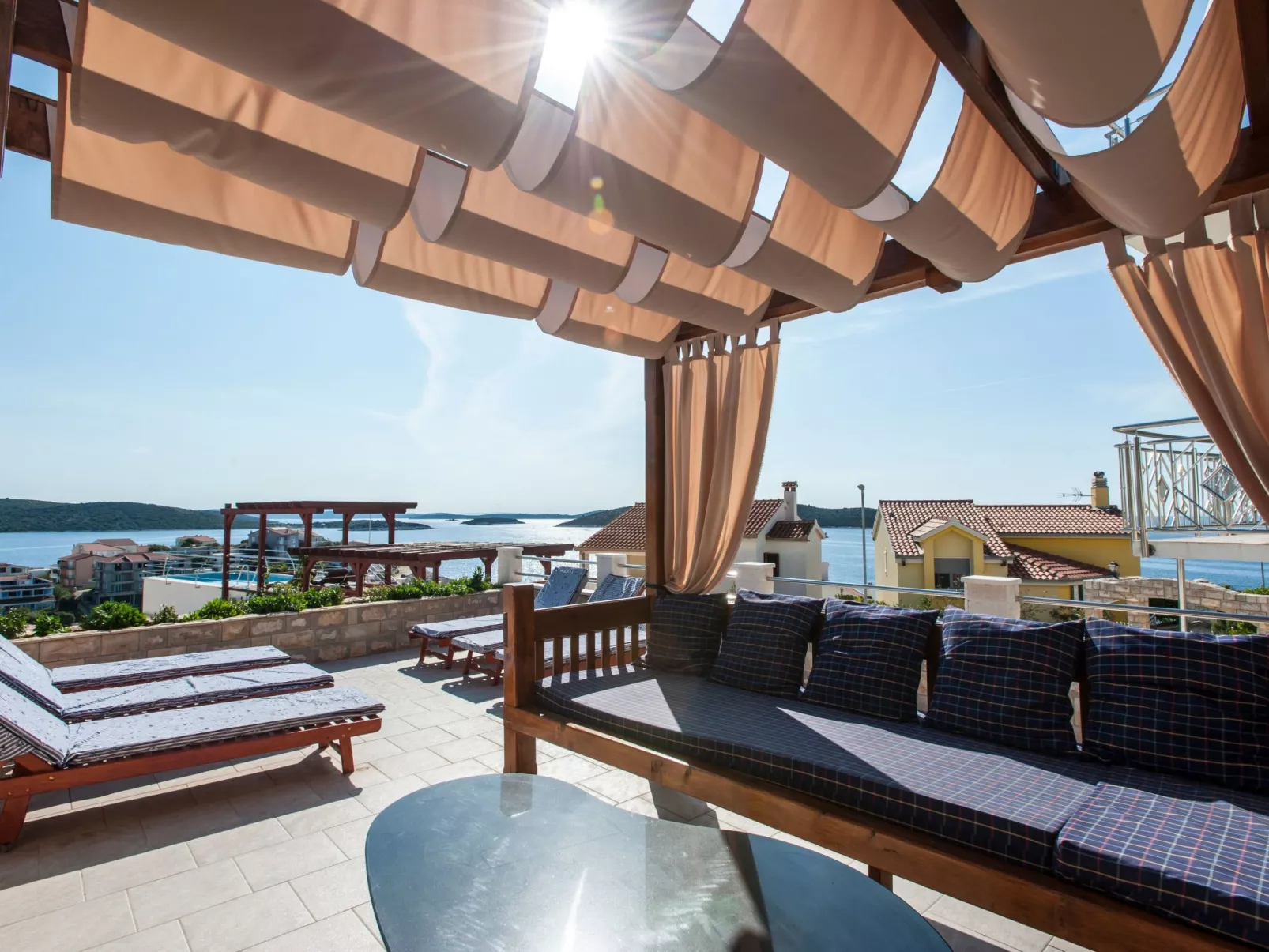 Villa "Villa Katy" mit Garten, Grill und Terrasse - Image-tags.info