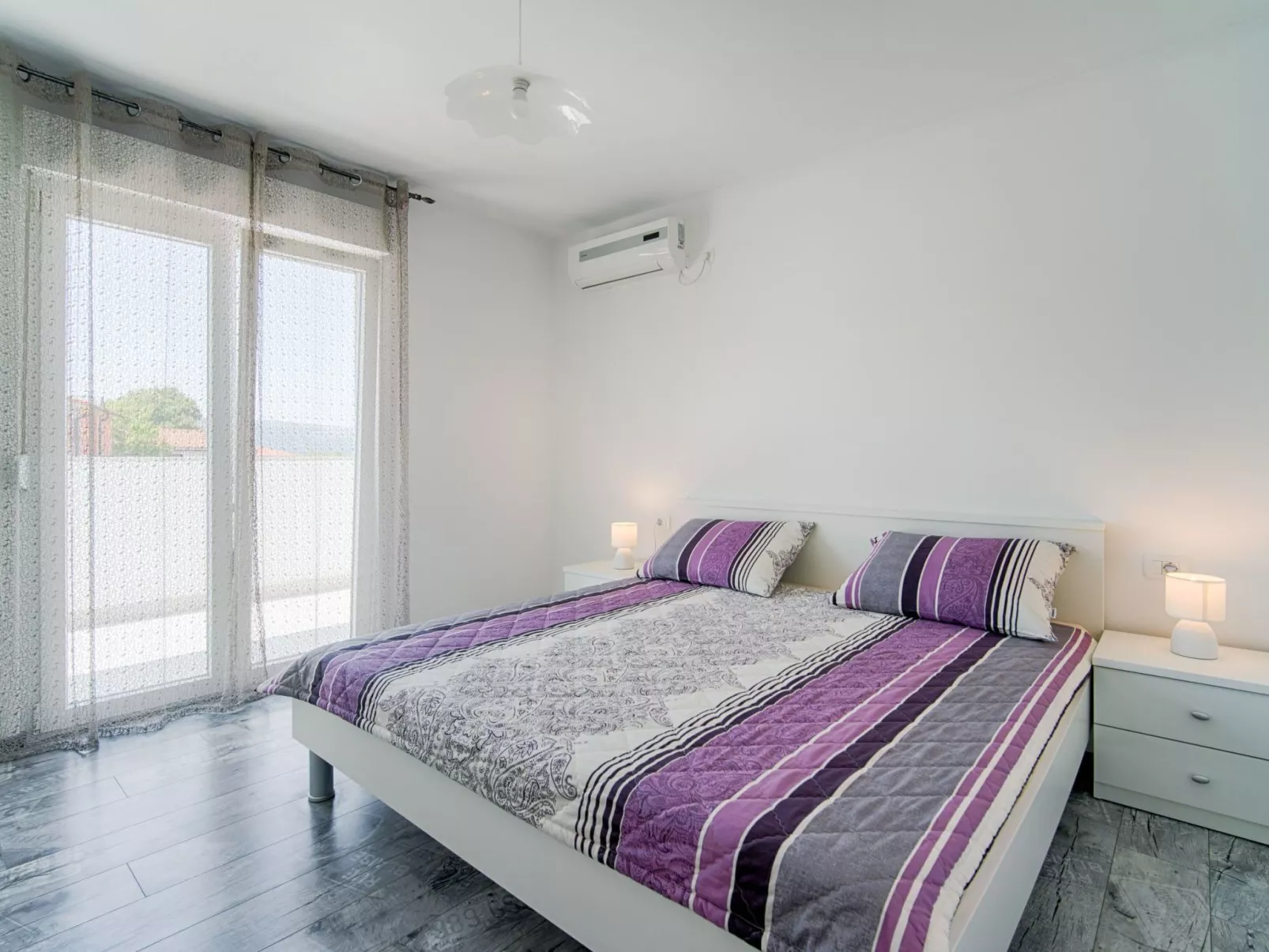 Schönes Haus in Pinezići mit privatem Parkplatz - Image-tags.info