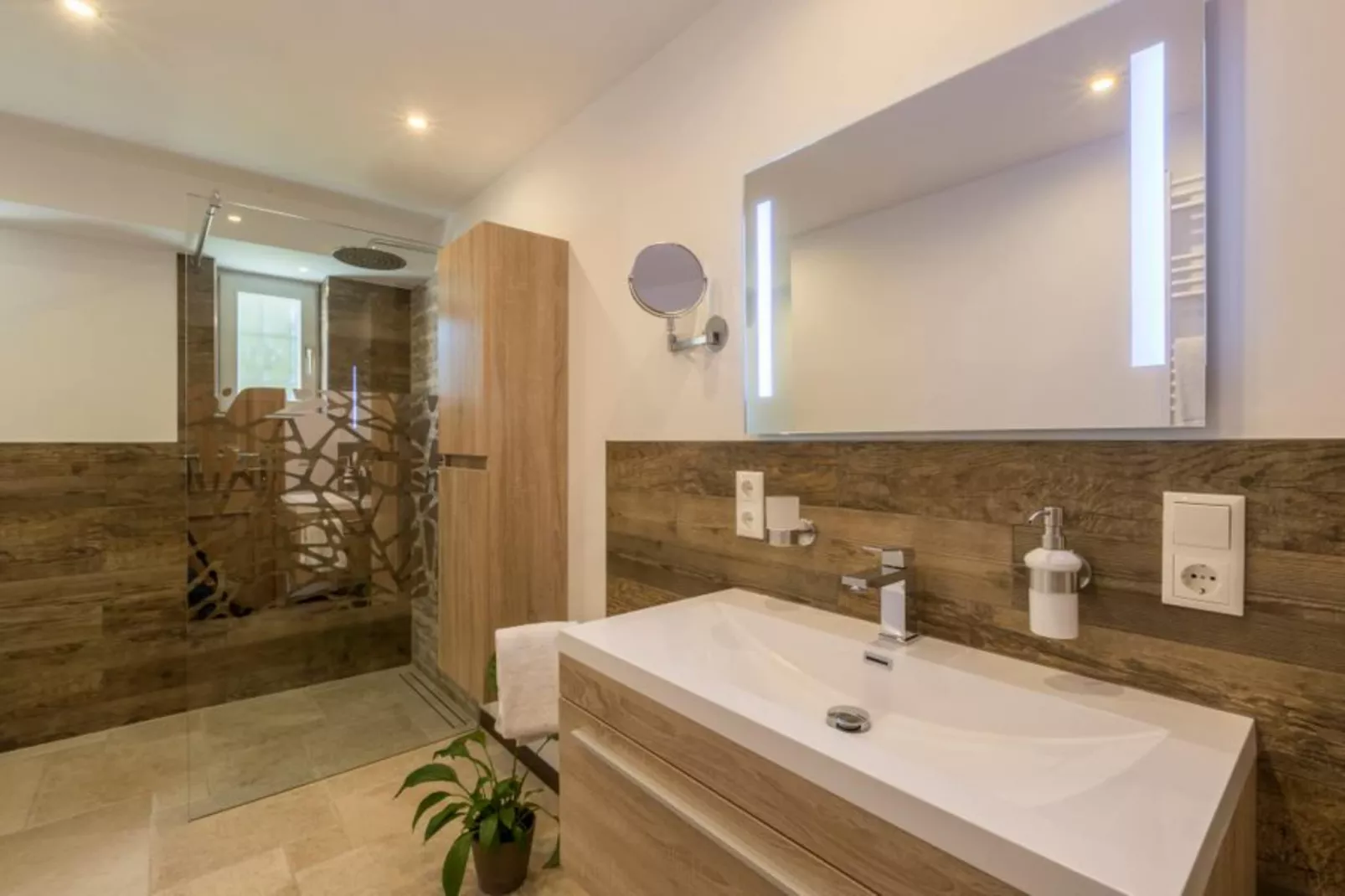 Ferienhaus Badersee - alle Einheiten zusammen - Badkamer