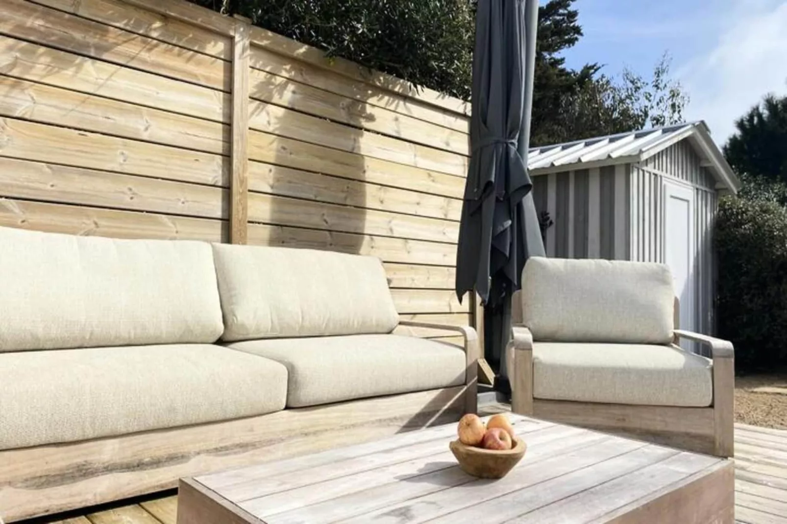 Villa Russie - Domaine Le Sherwood-Buitenkant zomer