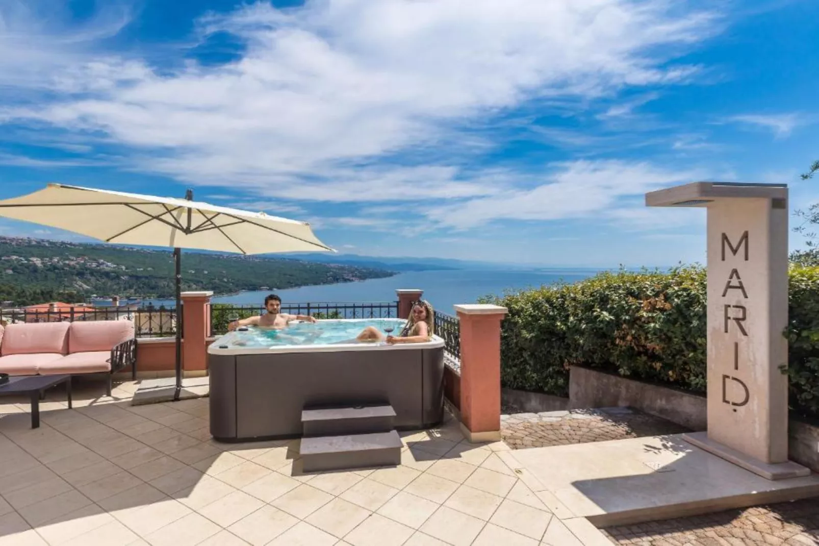 Villa Marid Opatija - Three bedroom Apartment-Zwembad