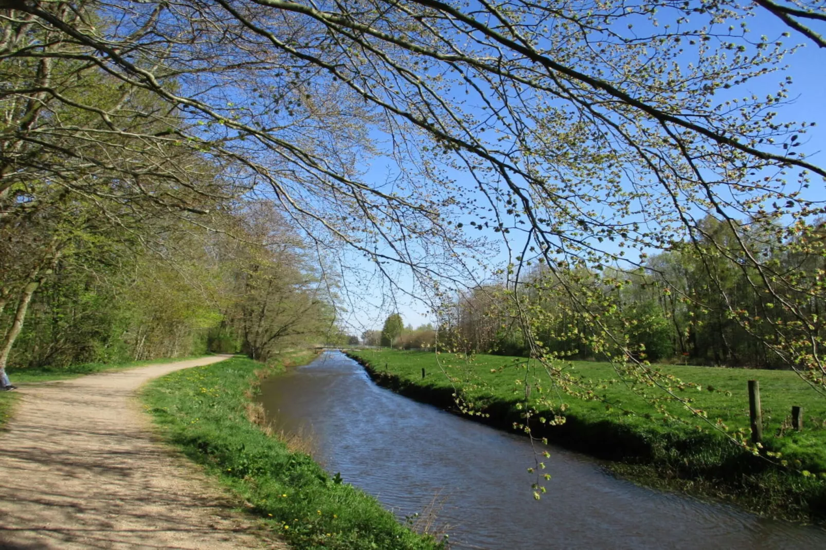 4315-Image-tags.water view