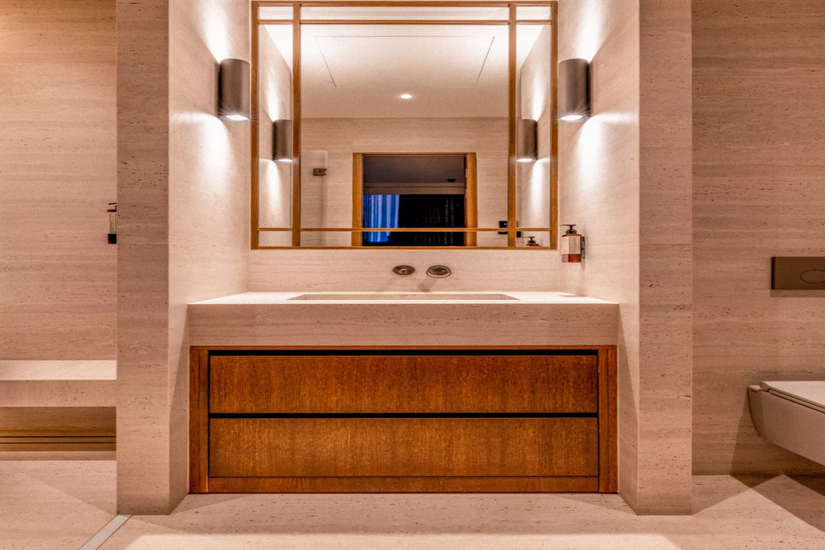 FDL-85-WAGRAM-1C-Niet-getagd