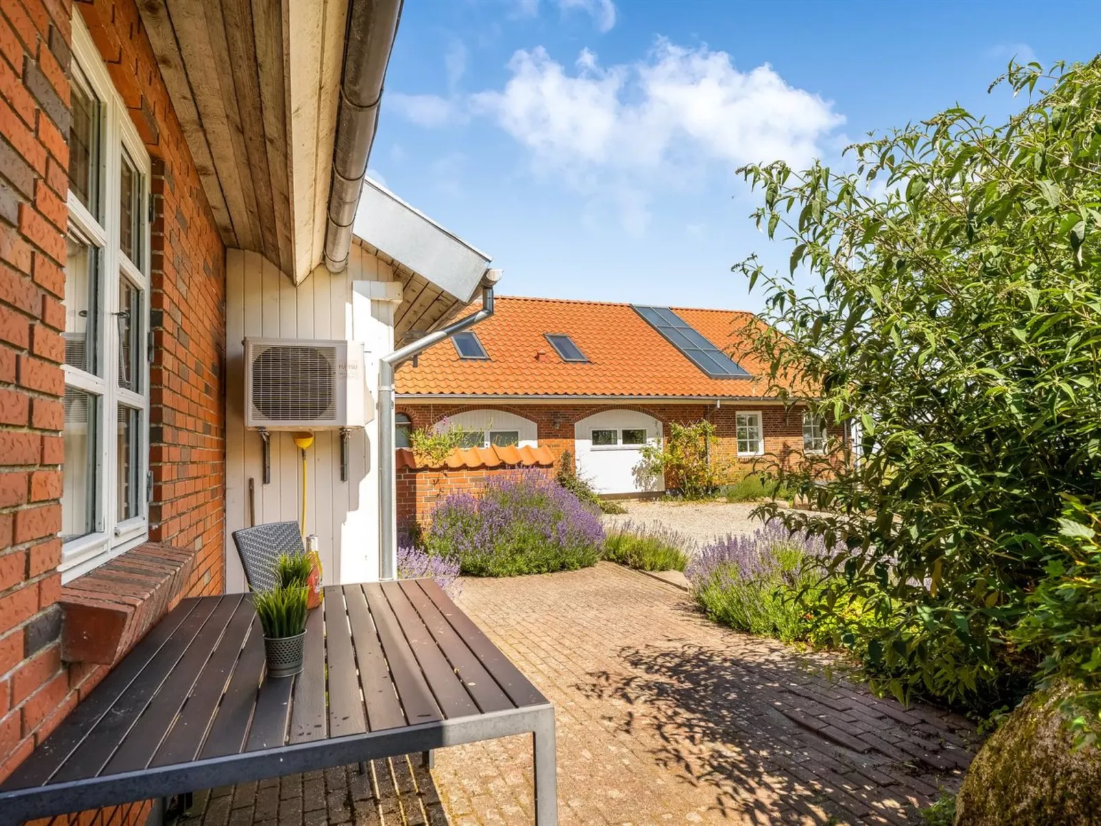 "Virve" - 100m to the fjord - Buiten