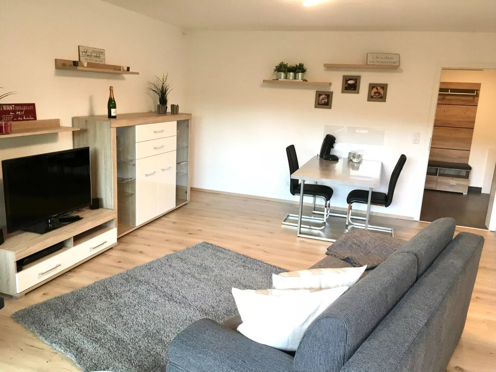 Nettes Ferienhaus in Hemfurth-Edersee mit Großer Terrasse - Image-tags.info