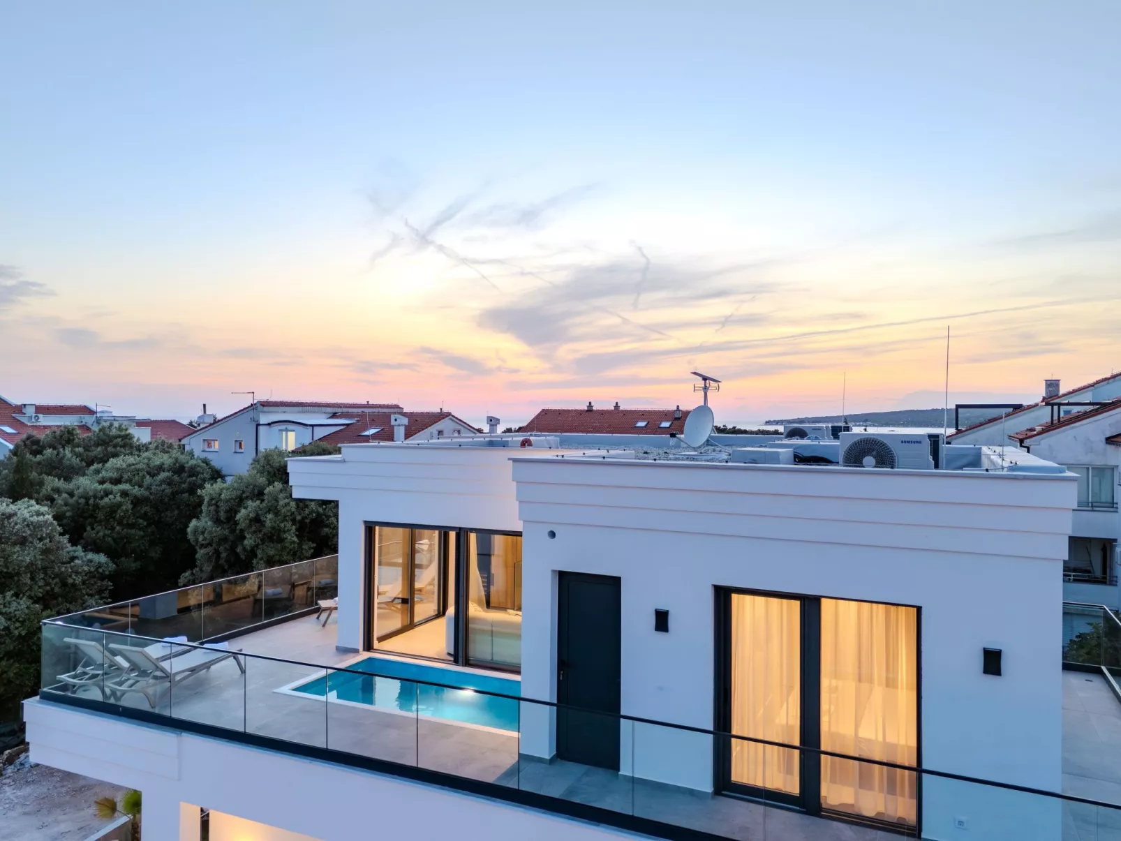 Vier-Schlafzimmer-Wohnung Dantela mit Tauchbecken - Binnen