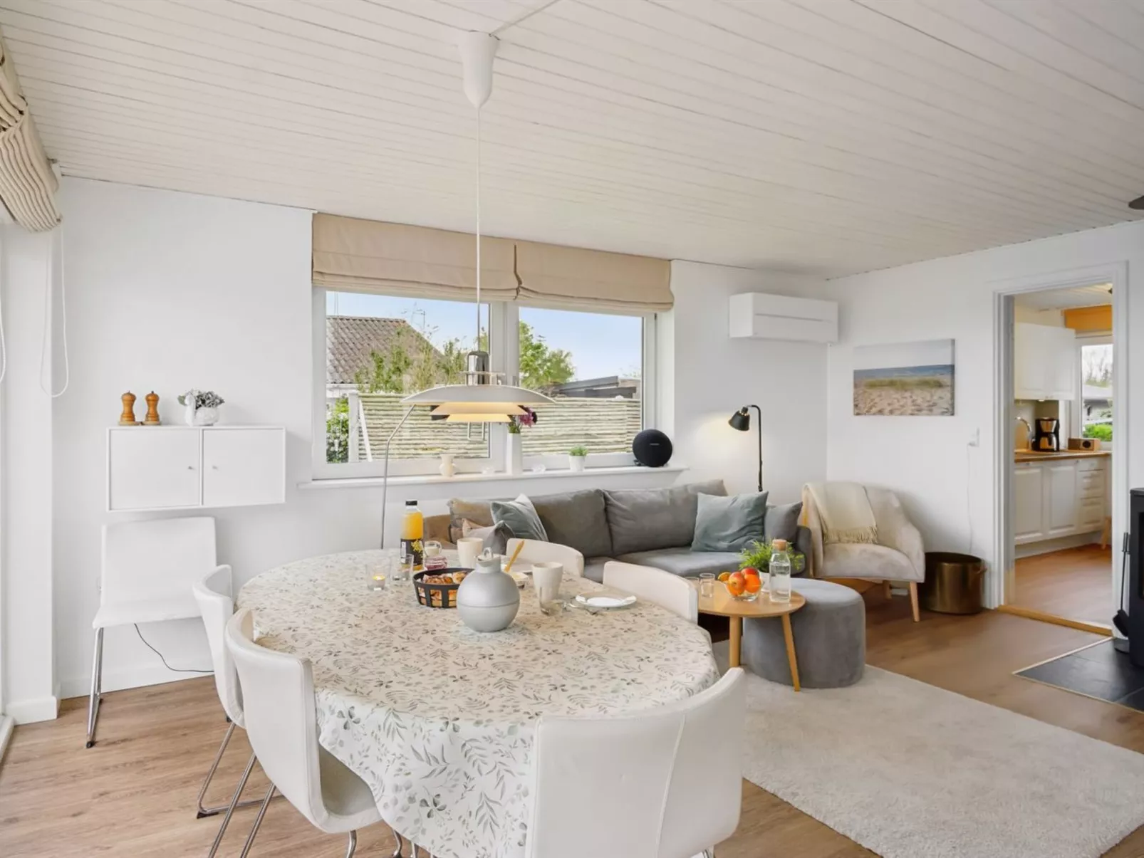 "Mayla" - 50m from the sea-Binnen