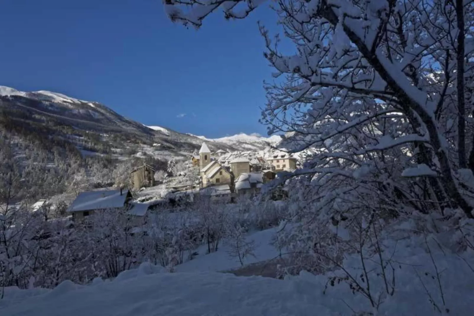 C. du Verdon N°3401 - 2P6 - Gebied winter 20km