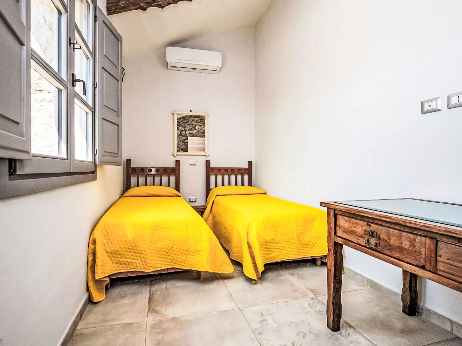 Stazzu Sarra di Monti-Binnen