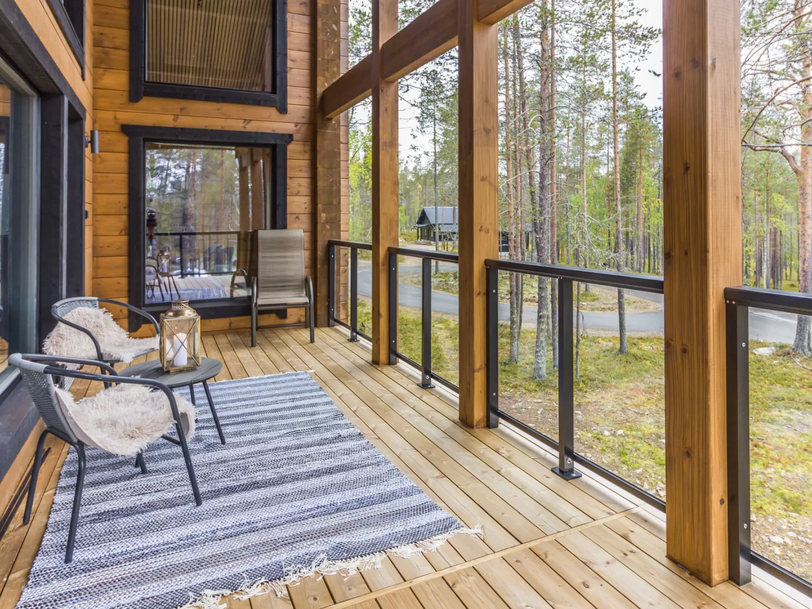 Villa valoisa - Binnen