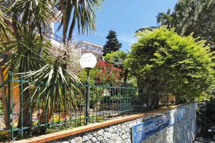 Residence Dei Fiori Pietra Ligure - B5/B5C-Zwembad
