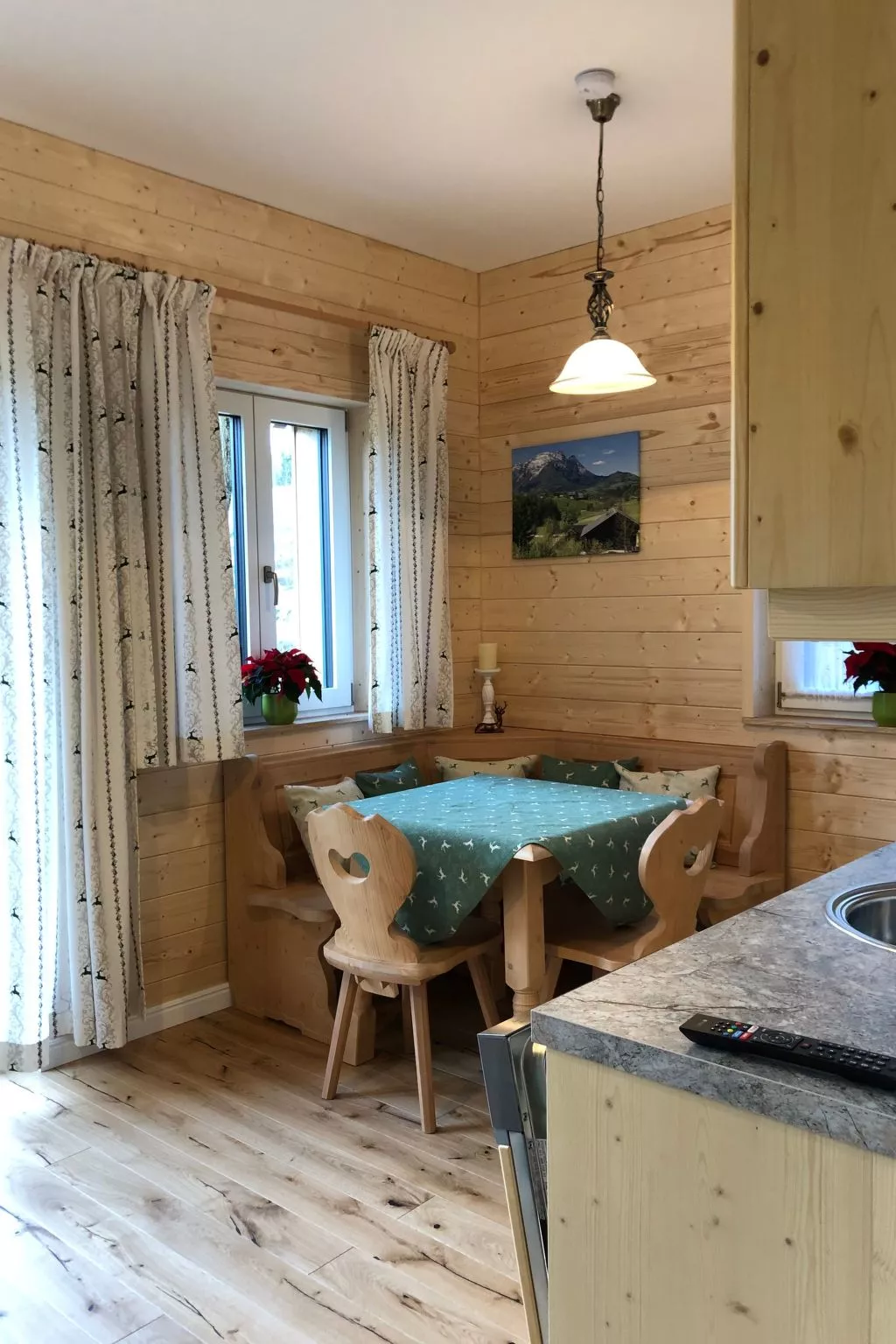 Nette Wohnung in Bad Aussee mit Garten und Grill und Bergblick - Image-tags.info