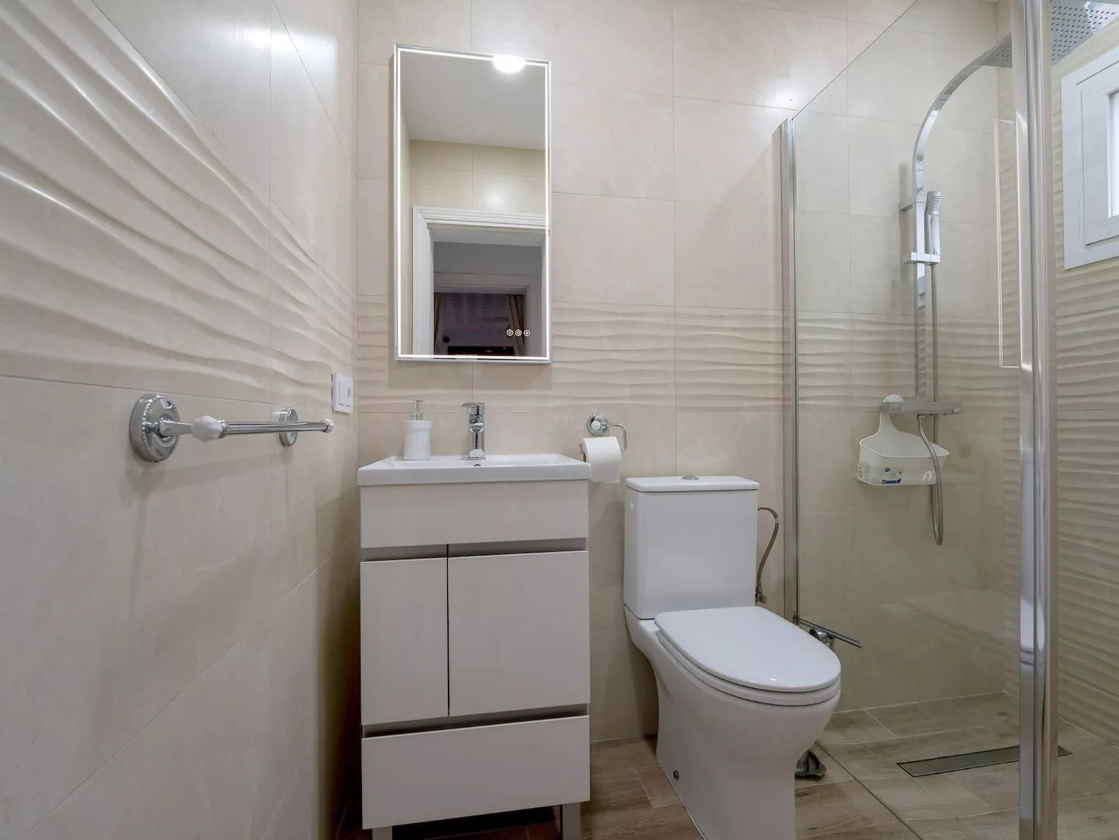 Mit Privatpool für 5 Personen  + 1 Kind ca. 210 m&sup2; in Cala Pi, Balearen (M - Image-tags.info