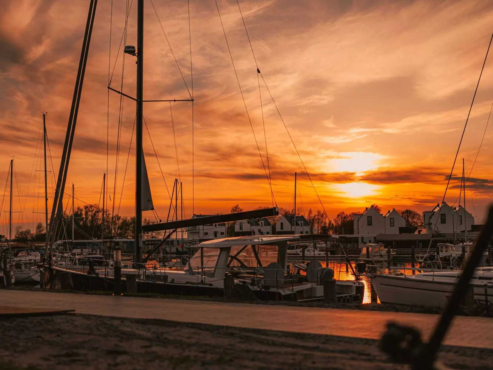 Sealoft auf der Ostsee Floatinghouse Trinity - Image-tags.info