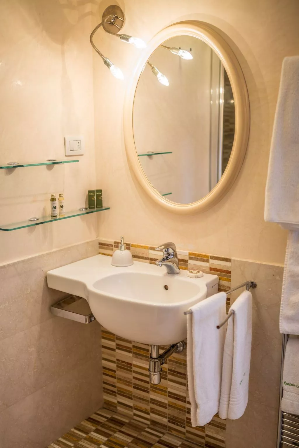 Ca de Frati Residenz - Rosa Wohnung - Image-tags.info