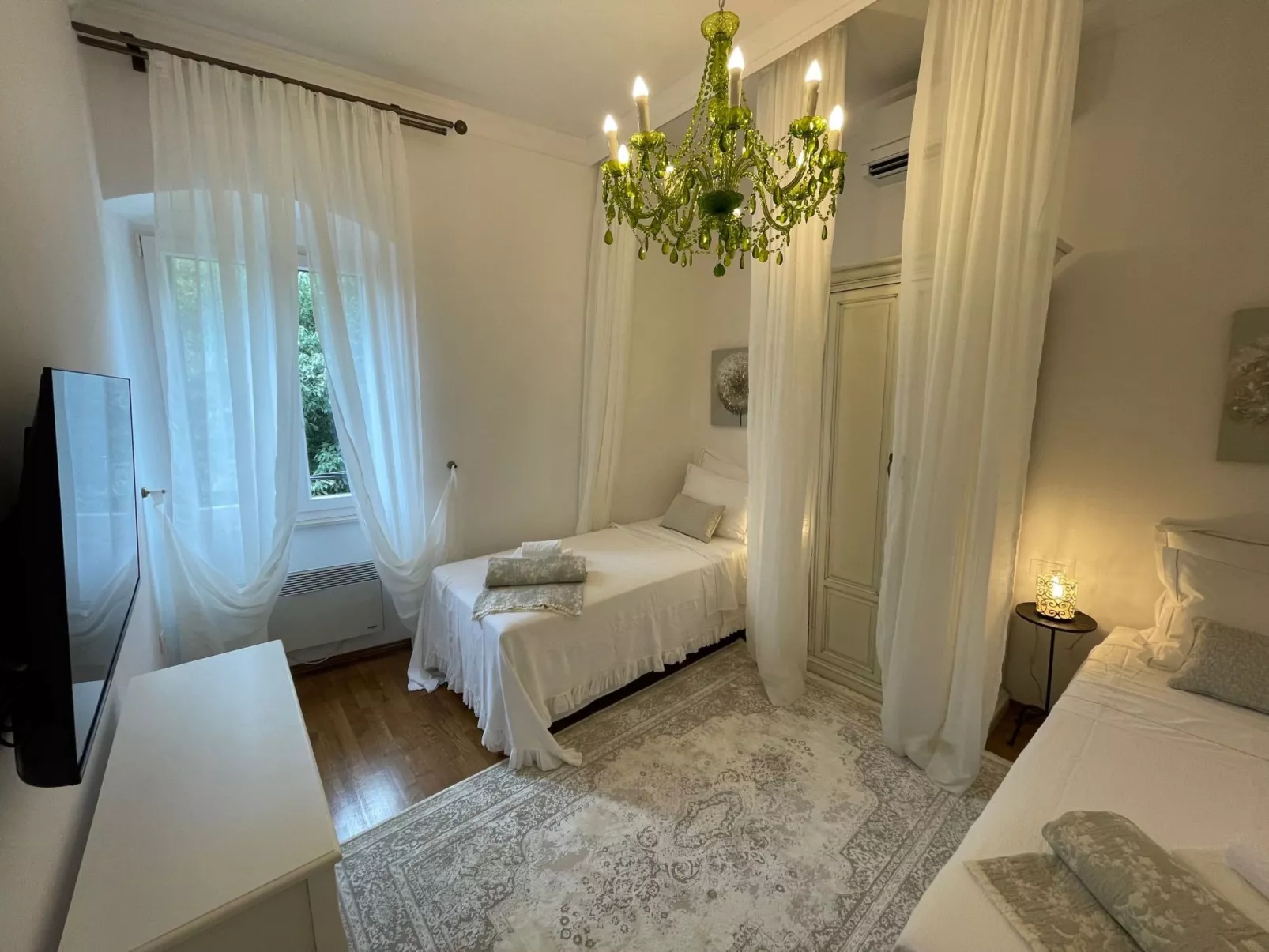 Villa Anna Varos - Image-tags.info