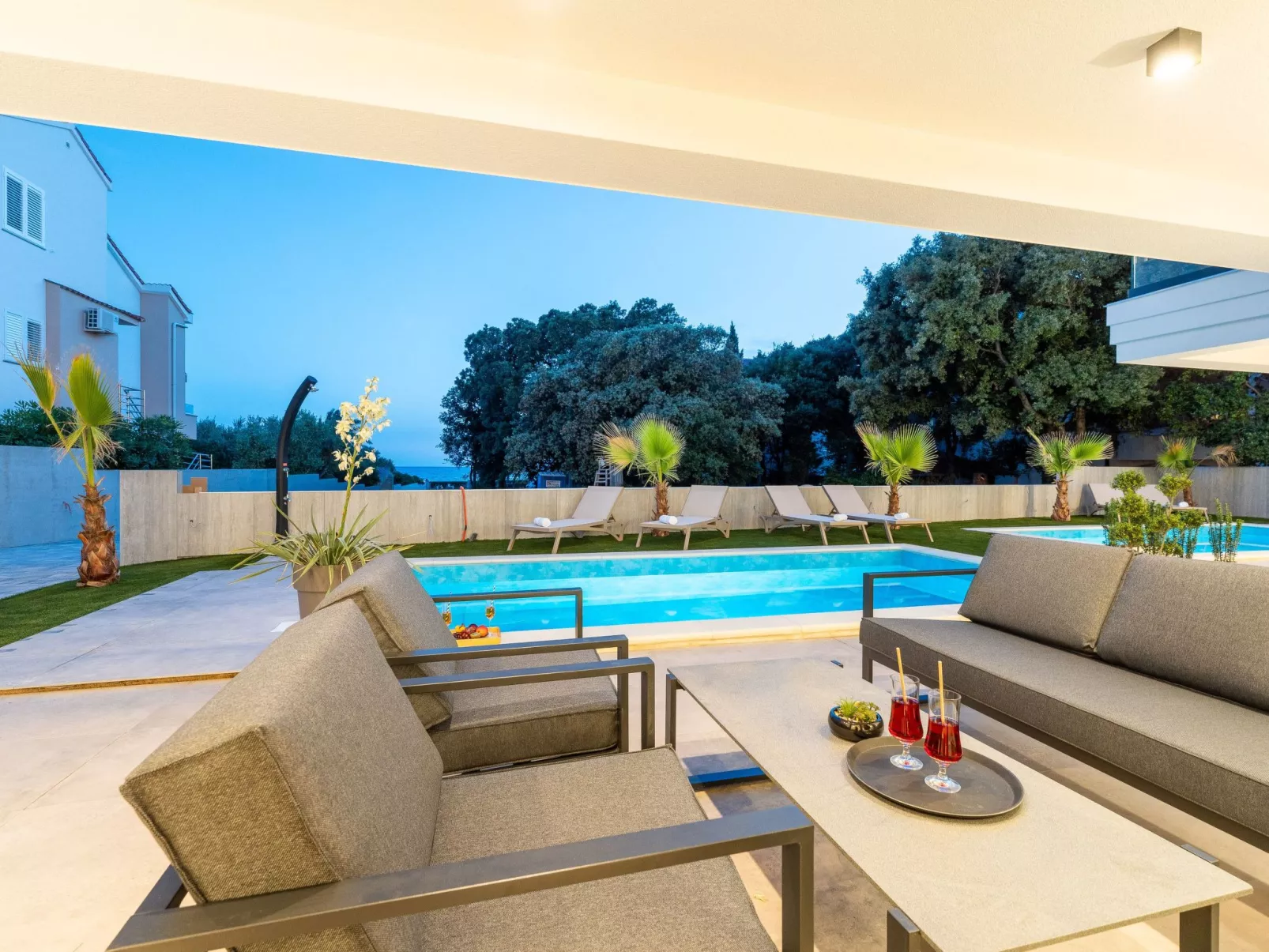 Zwei-Schlafzimmer-Wohnung Dantela mit privatem Pool - Binnen