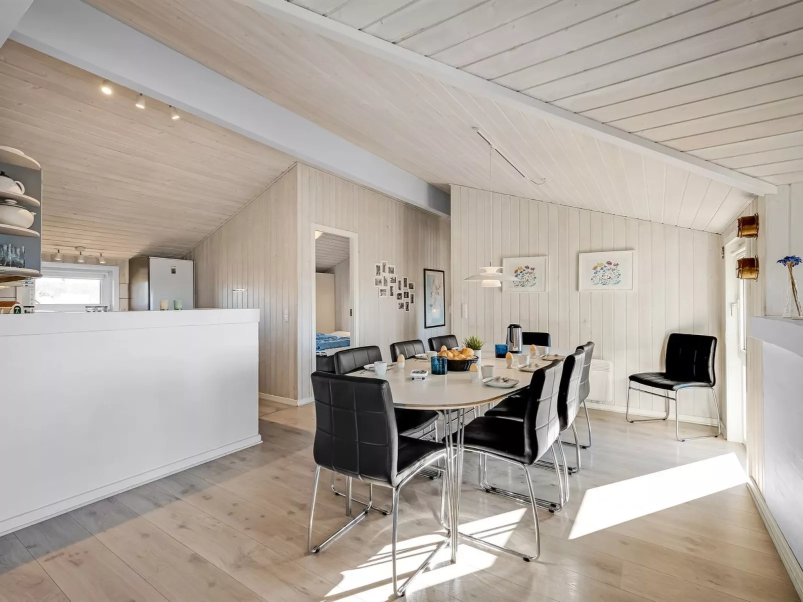 "Jaana" - 10m from the sea - Binnen