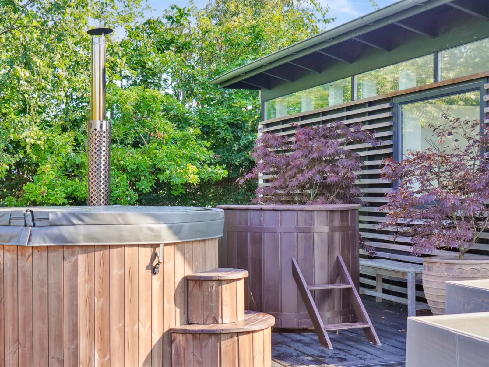 "Jo" - 175m to the fjord - Binnen