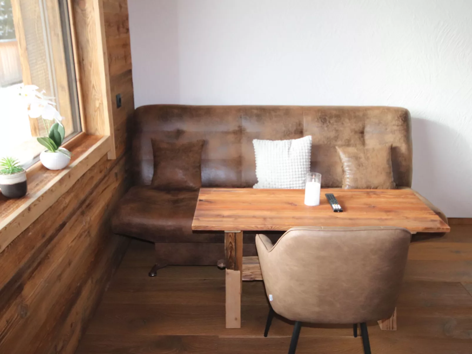 Chalet Ebenholz - Binnen