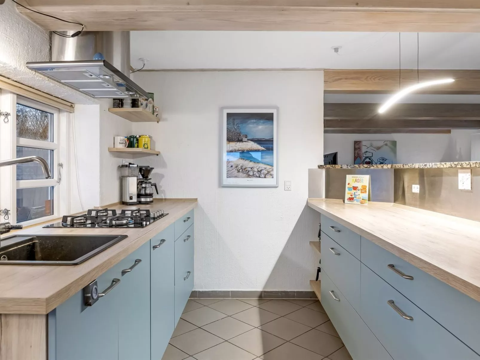 "Yorik" - 1.6km from the sea-Binnen