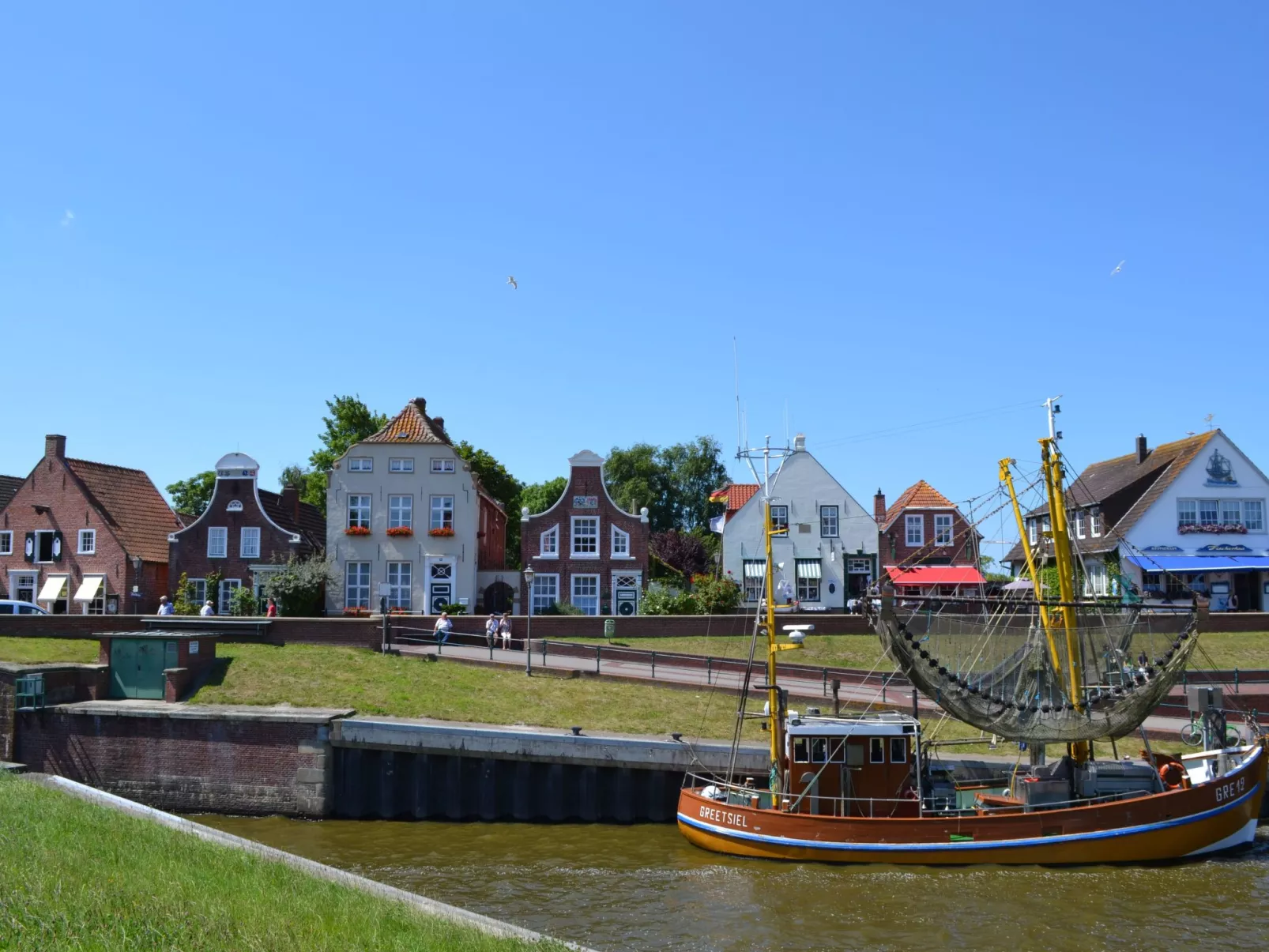 Landgut mit Dachterrasse - Buiten
