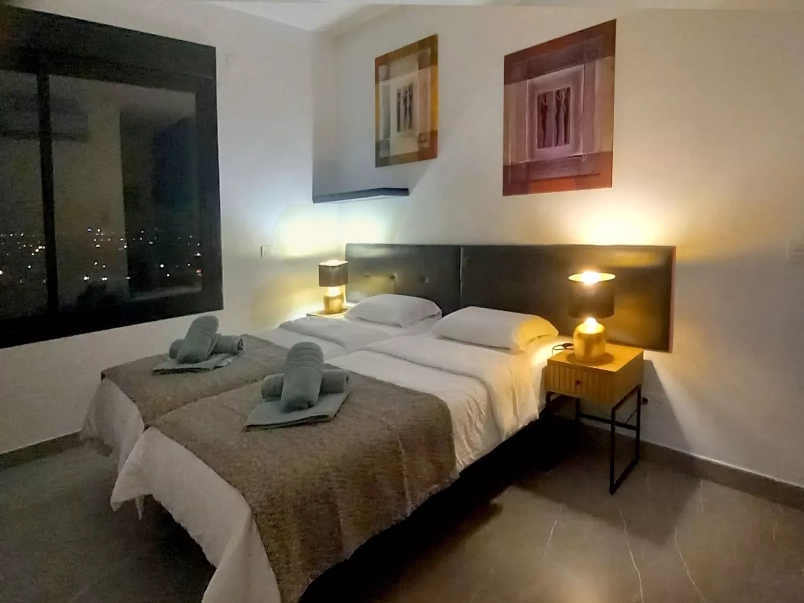 Atemberaubende Villa mit passender Aussicht - Image-tags.info