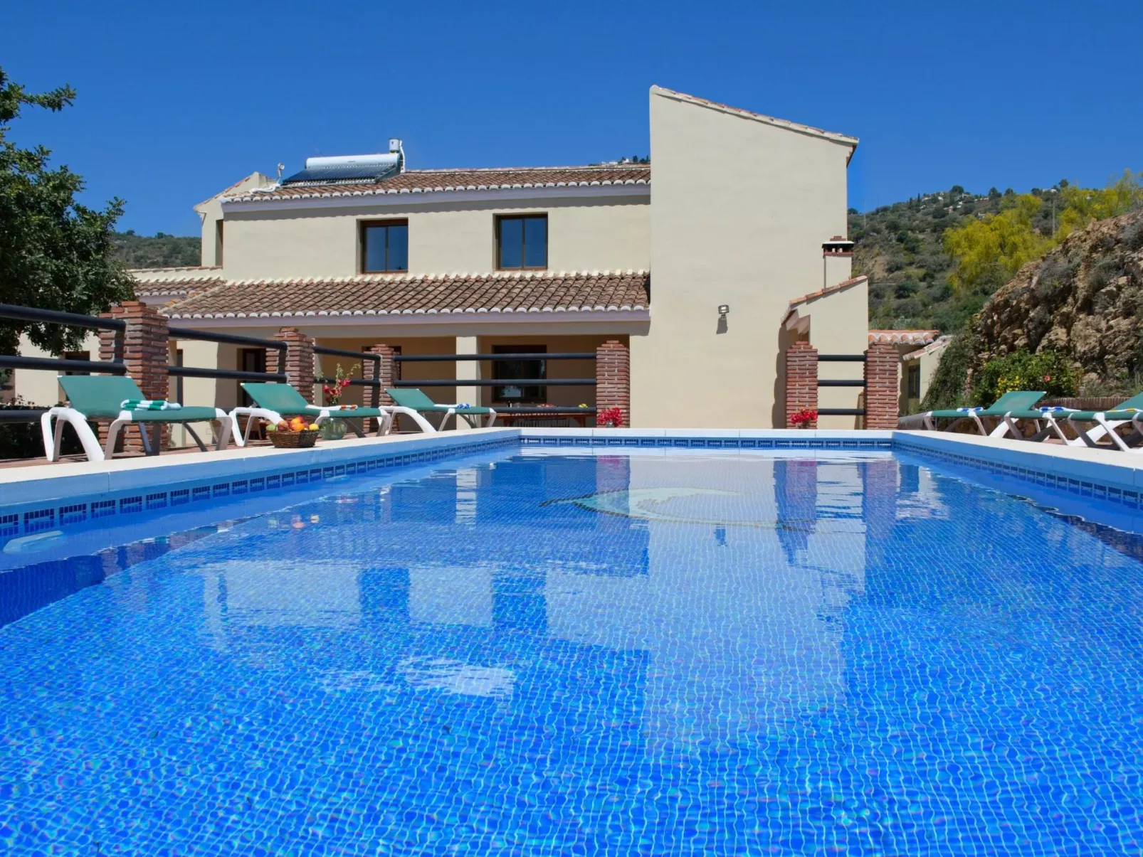 Villa Los Poyatos, beheizter Pool, Wifi, AC,BBQ - Image-tags.info