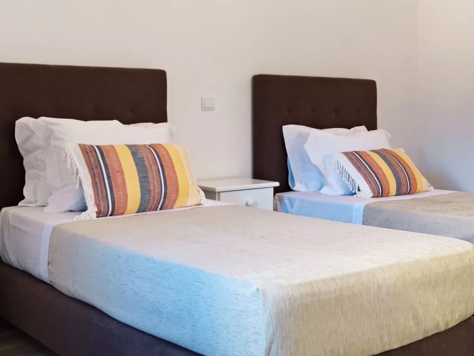 Villa mit 6 Schlafzimmern, Familie, Gruppen, Strand, Pool, Garten - Image-tags.info