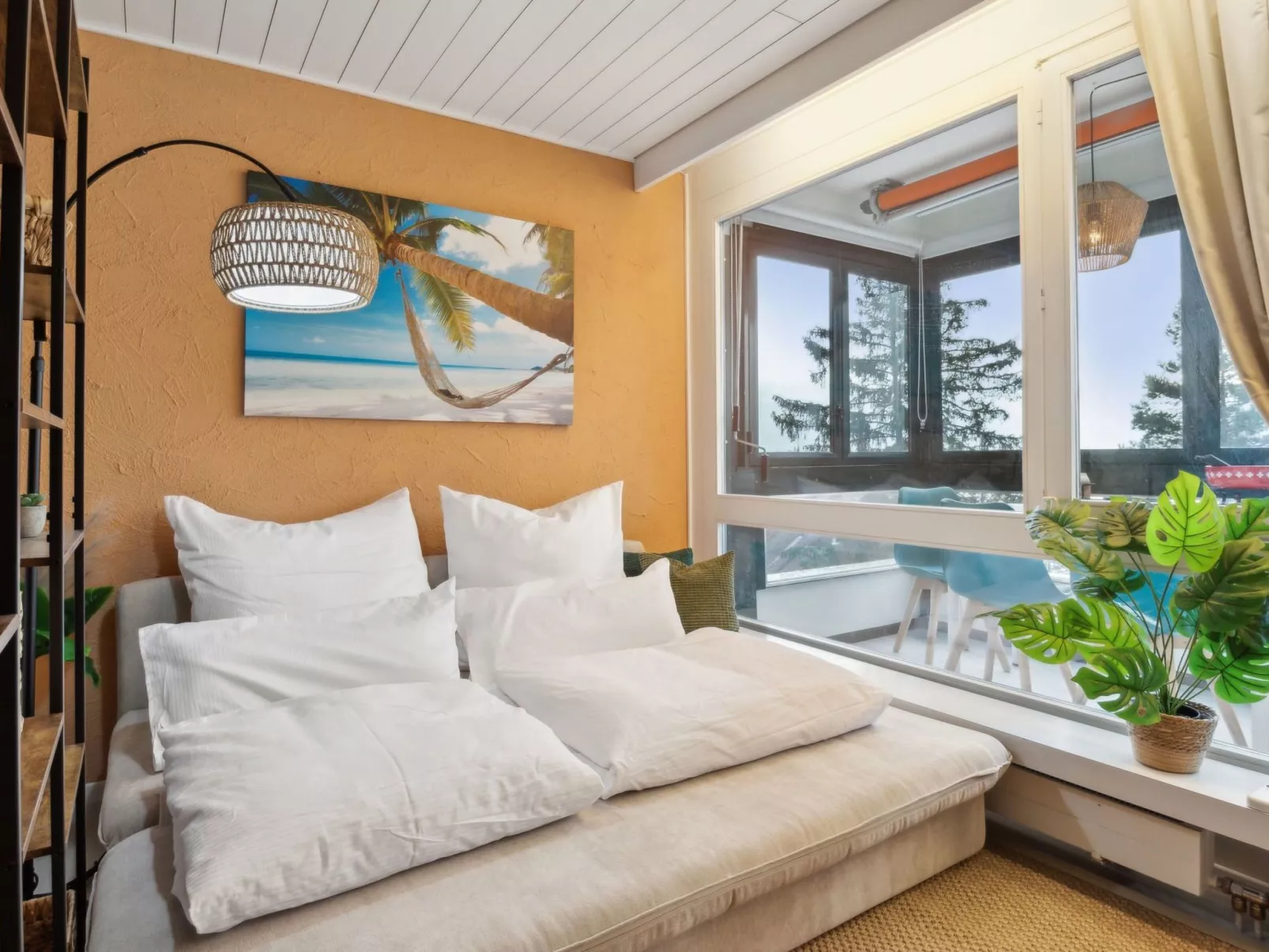 4 Seasons Apartment - Image-tags.info