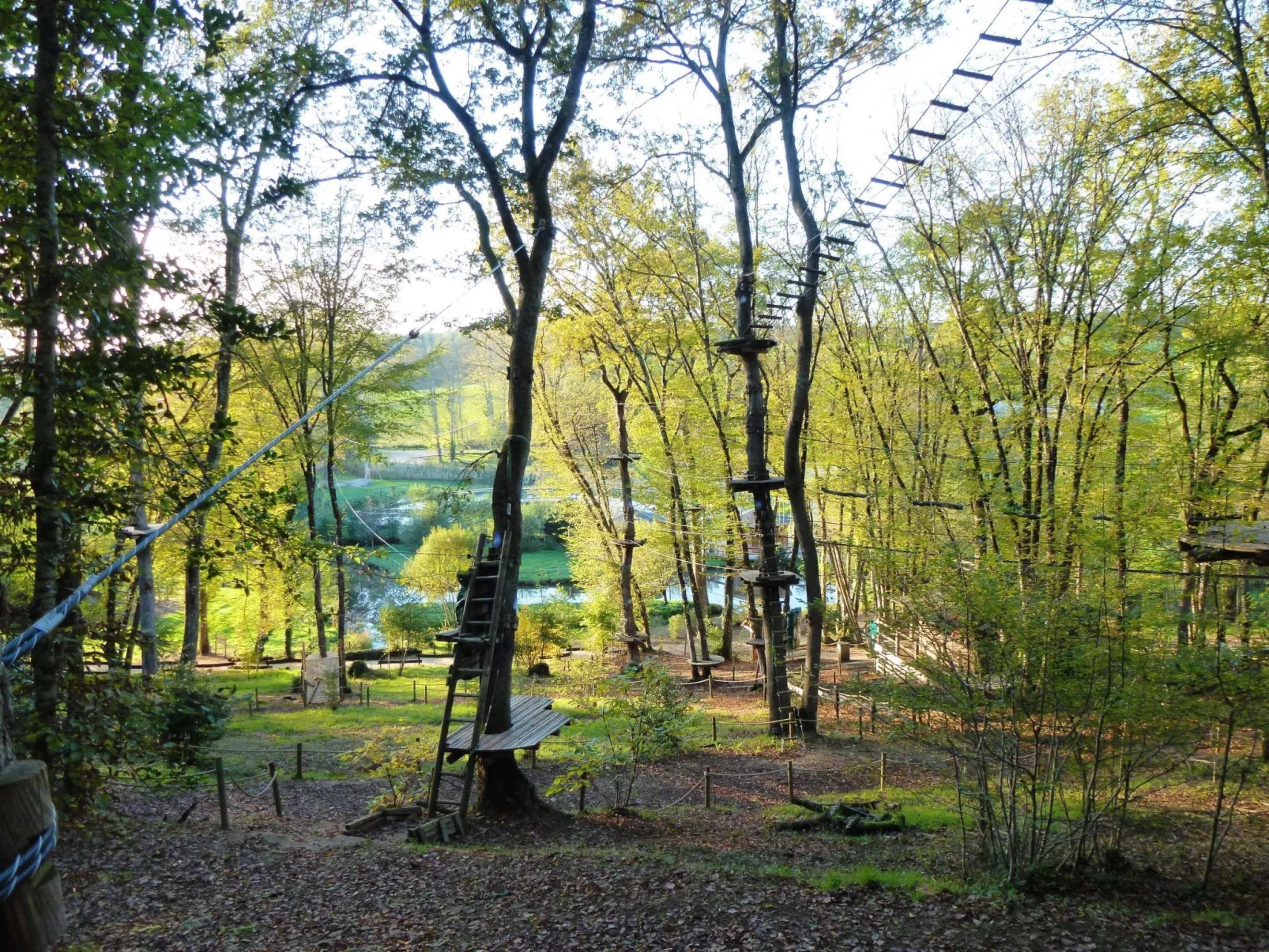 Feriendorf im Périgord - Villa 4-6 pers. - Buiten