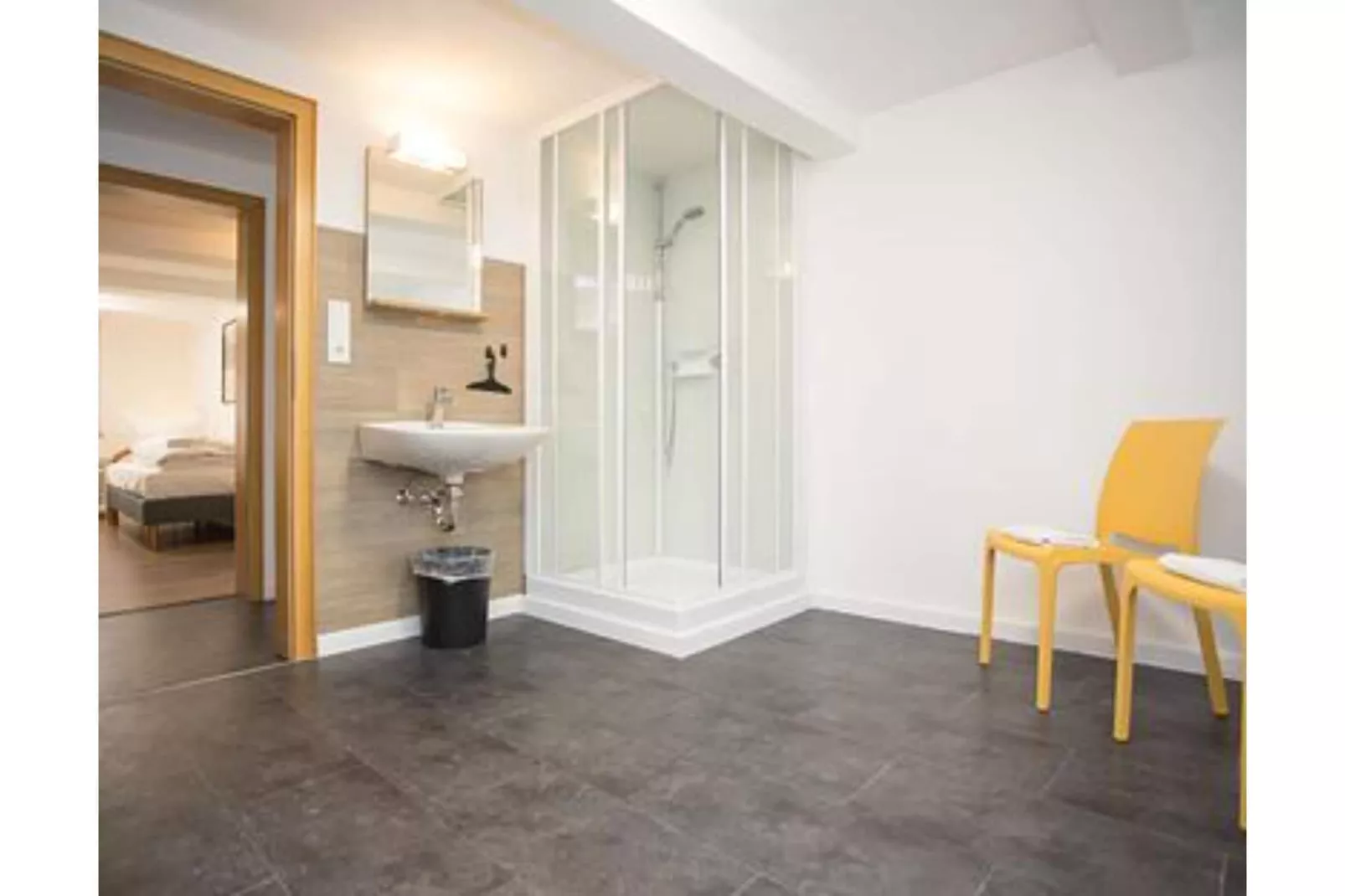 Gruppenhaus K17-Badkamer