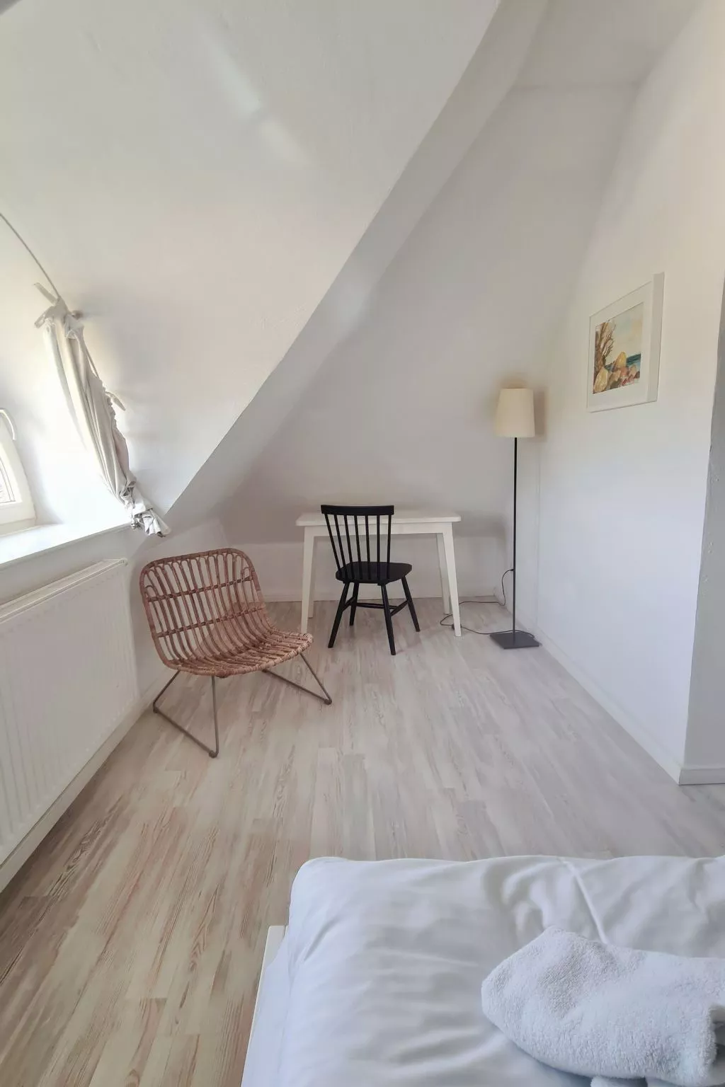 TRADITIONELLES REETDACHHAUS MIT SAUNA, KAMINOFEN UND PRIVATEM WASSERZUGANG - Image-tags.info