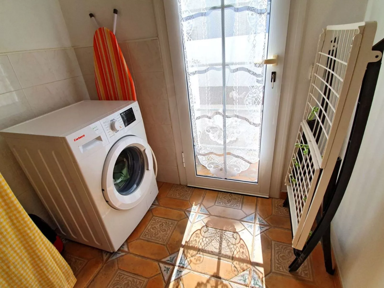 Gemütliches Ferienhaus in Tarajalejo mit Großem Garten und Meerblick - Image-tags.info