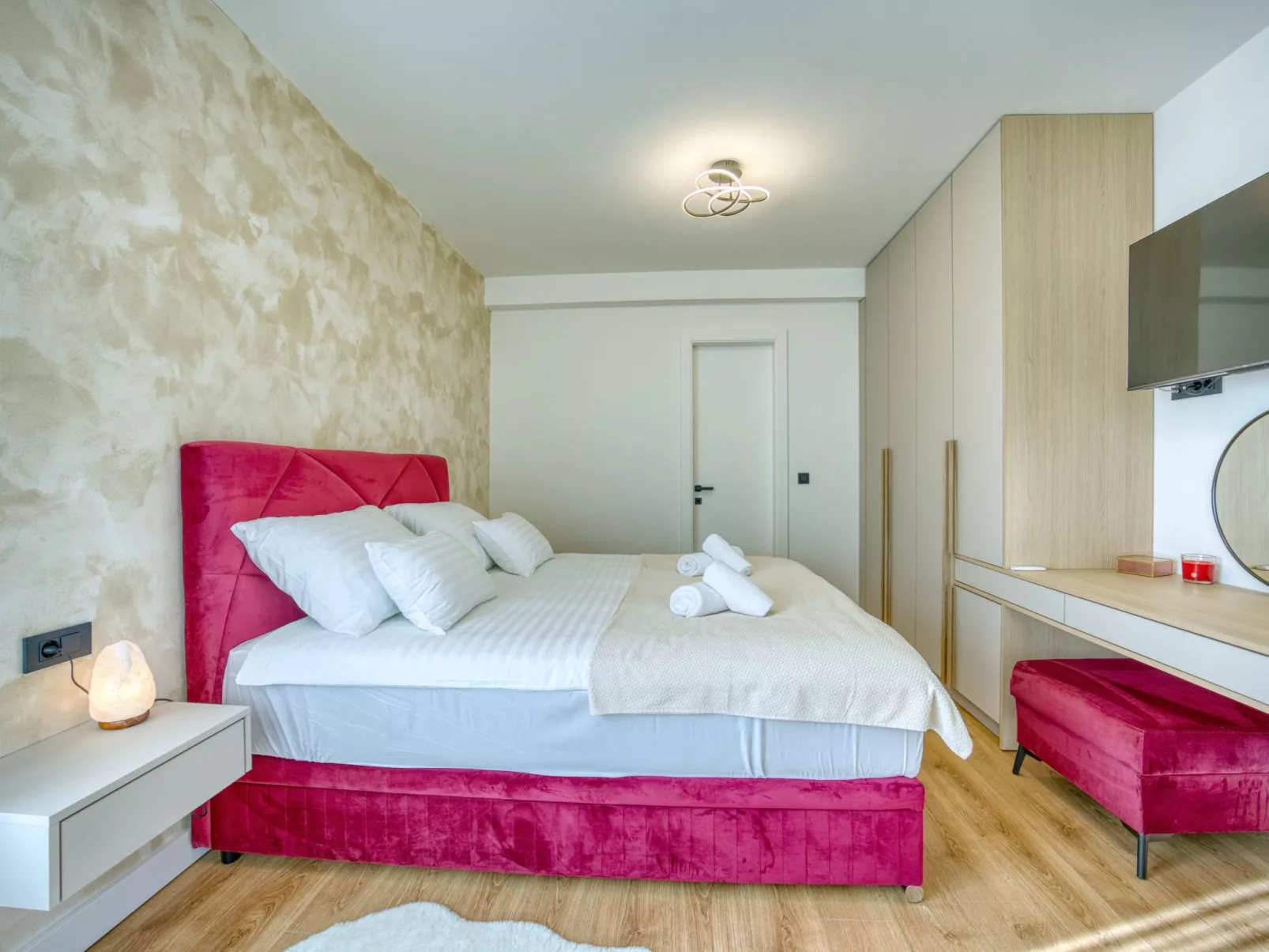 Villa Elena - Image-tags.info