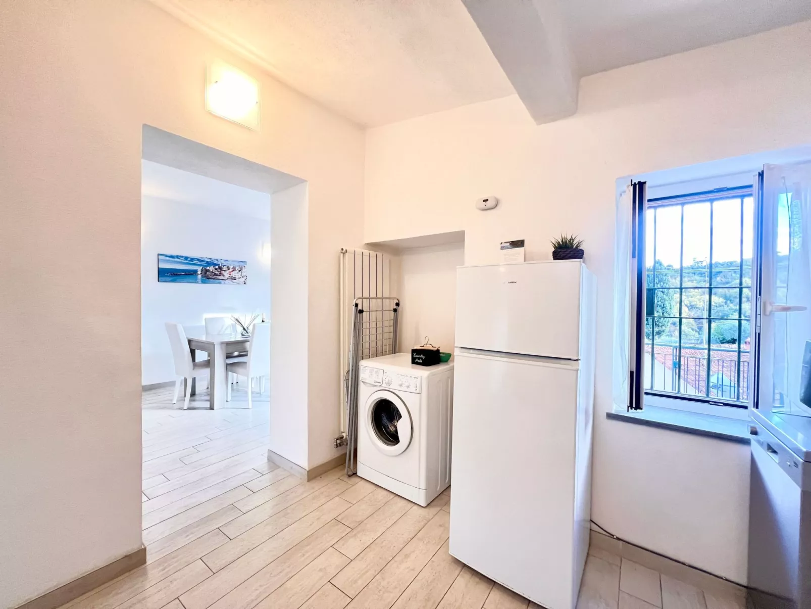 Wohnung im zweiten Stock mit Parkplatz und Garten - Image-tags.info