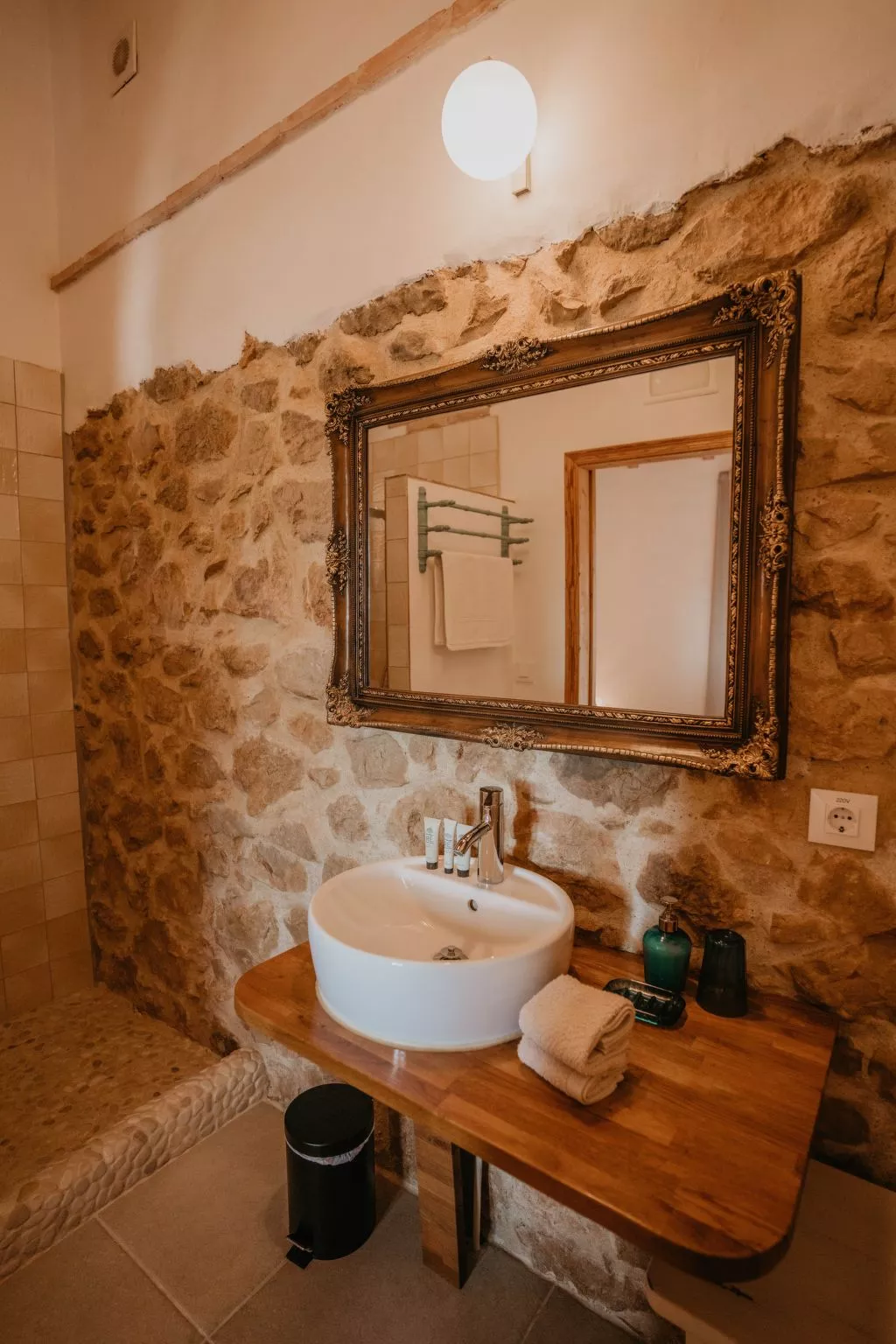 Leerstehendes Haus "Can Elisa" - Image-tags.info